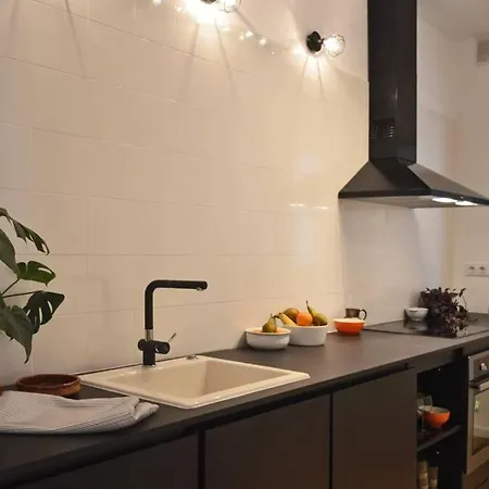 Apartment Beautiful In The Coolest Area Of Bilbao